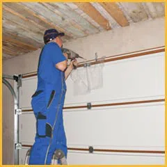 Community Garage Door Service Levittown, PA 215-420-9305 - side-garage-door-repair-10-48m